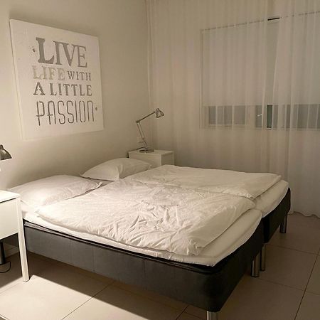 Halllandsnes Apartments Акурейри Екстериор снимка